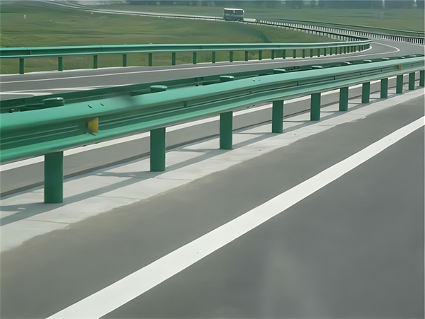 咸宁高速护栏板守护安全广泛应用于多个行业